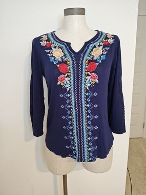 Embroidered Navy 3/4-Sleeve Women's Top